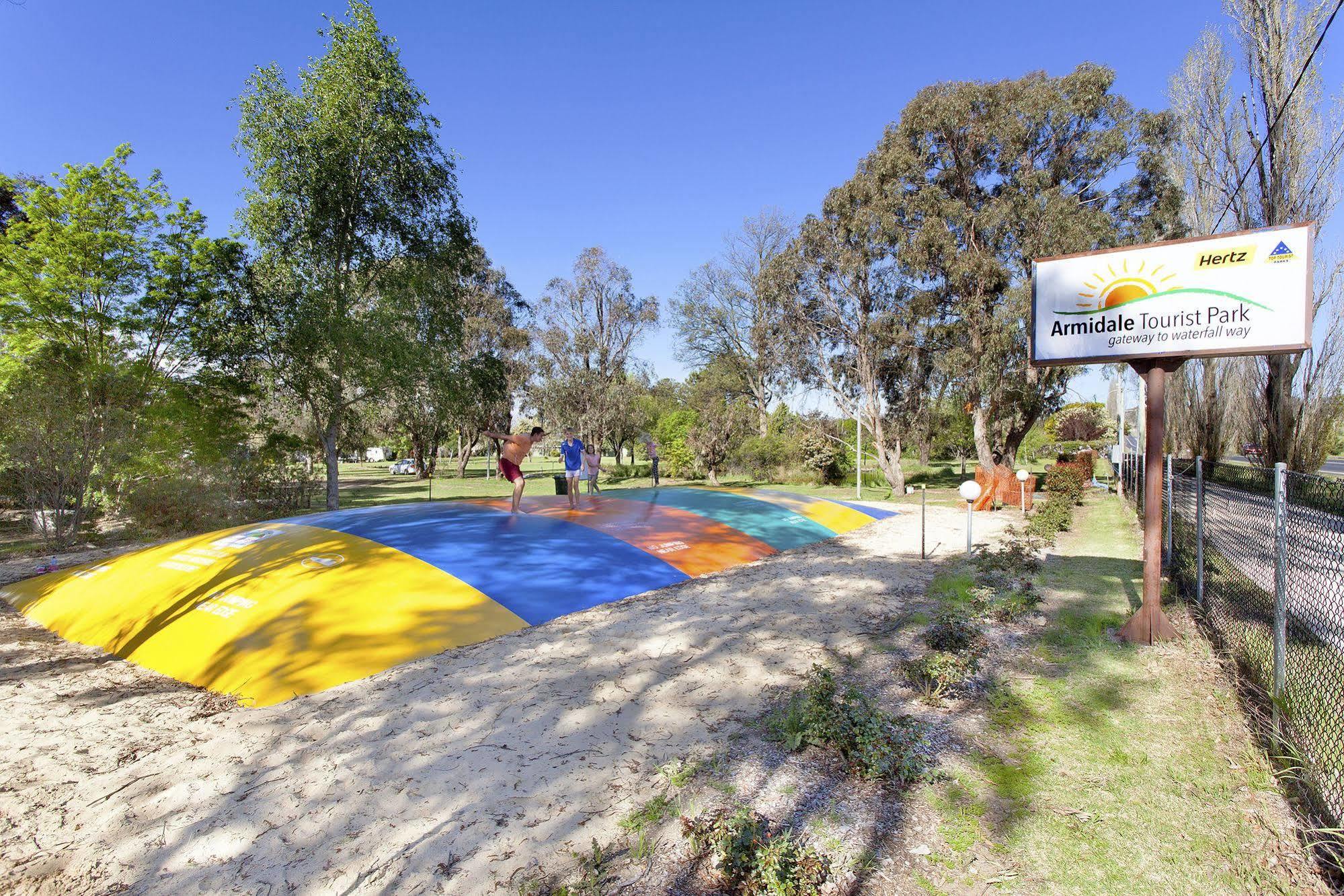 Armidale Tourist Park Otel Dış mekan fotoğraf