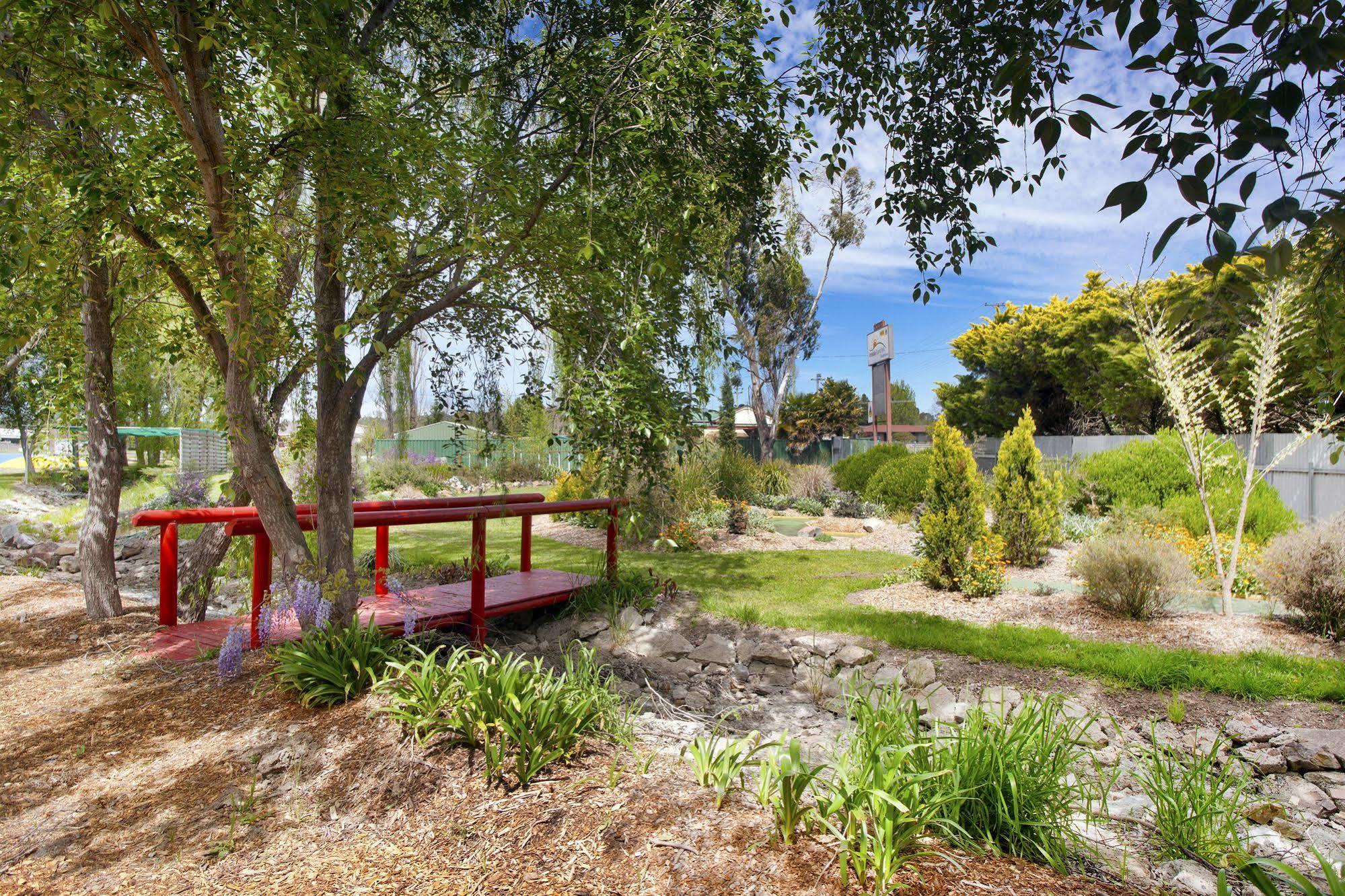 Armidale Tourist Park Otel Dış mekan fotoğraf